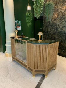 Les avantages de l'aménagement sur mesure de bureaux et magasins