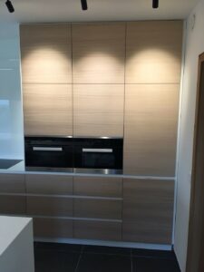 Une cuisine sur mesure pour une touche contemporaine